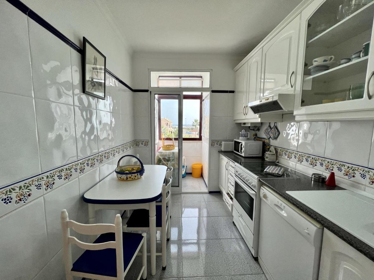 Quarteira Elegant With Pool By Homing Apartment Exterior photo
